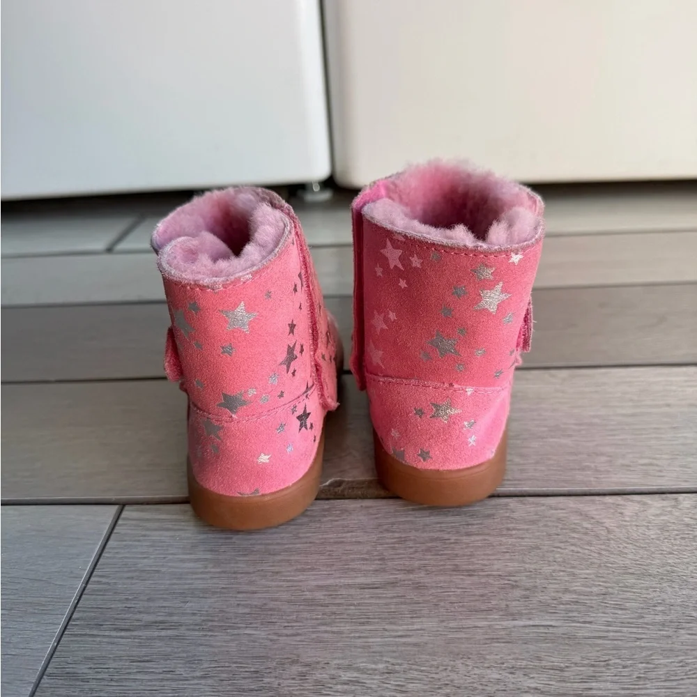 UGG Pink Star Girls Boots